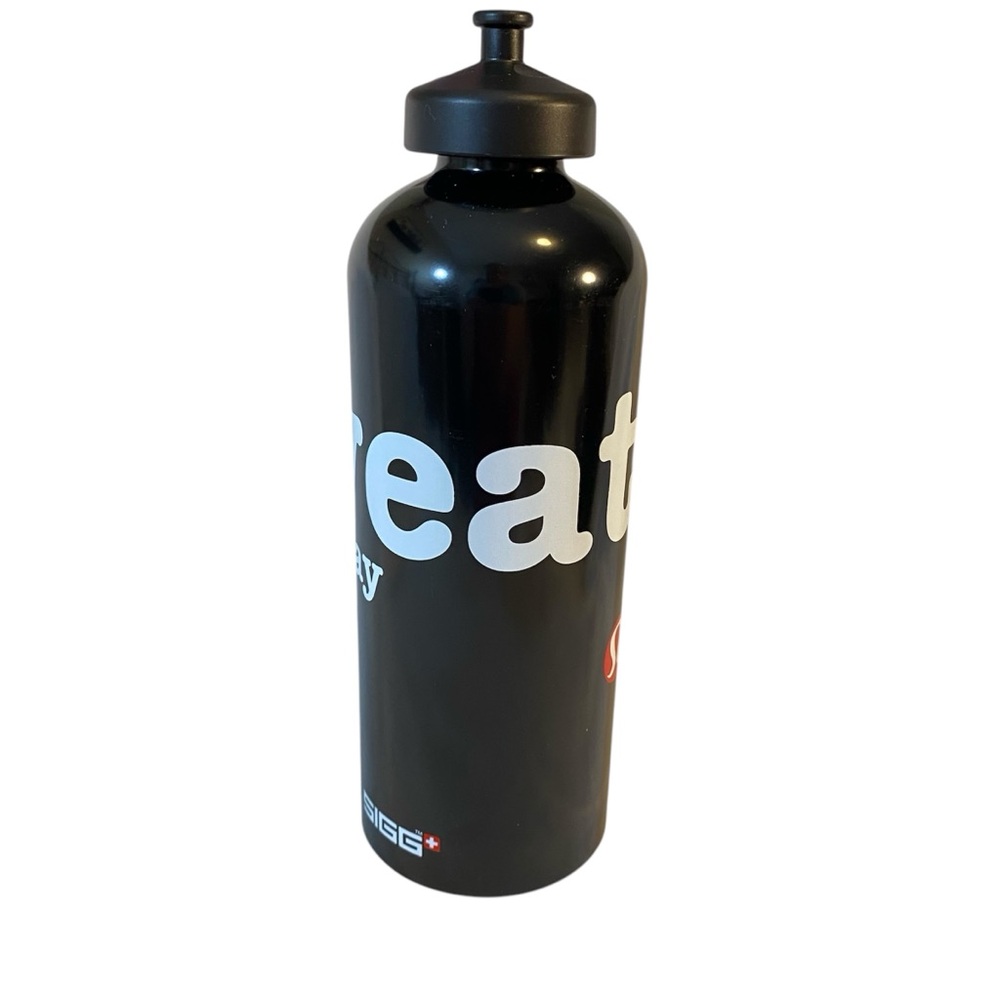 Lululemon x Sigg Aluminum Water Bottle “Sweat Once A Day” Black Squirt Top NEW